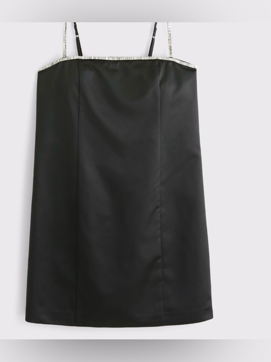 Abercrombie & Fitch Dresses & Skirts - Abercrombie & Fitch Black Satin Slip